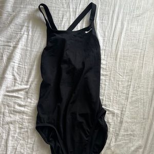 nike one piece swimsuit.